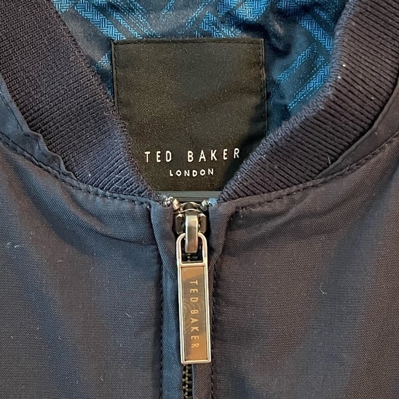 Ted Baker London Full Zip Jacket Mens Size
2 Dark Blue Long Sleeve Casual Bomber - Picture 8 of 16